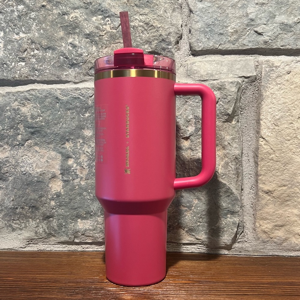 Holiday Starbucks x Stanley Berry Glitter 40oz Tumbler - Picture 1 of 5